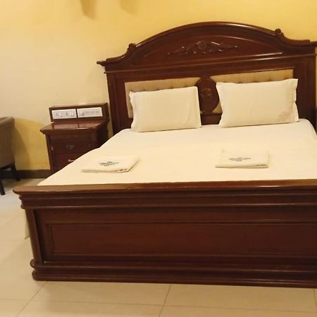 Sriannamalaiyar Residency Hotel Vellore Ngoại thất bức ảnh